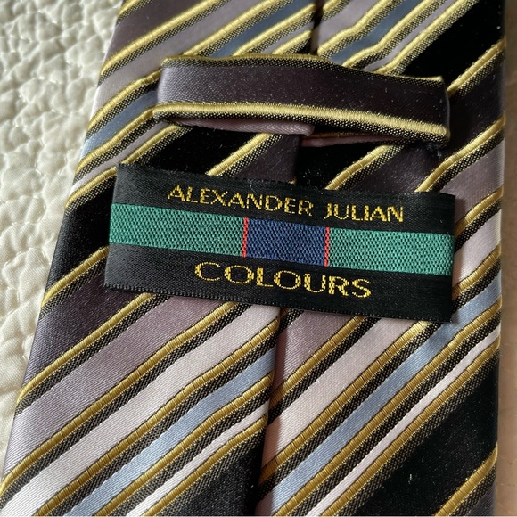 Alexander Julian Colours Men’s Striped Black, Gray, White, Gold Striped Necktie - Picture 3 of 4